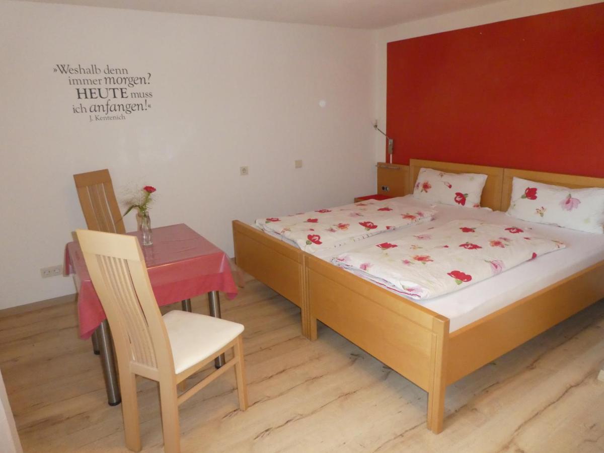 Apollonias Gaestehaus Bibertal Dış mekan fotoğraf